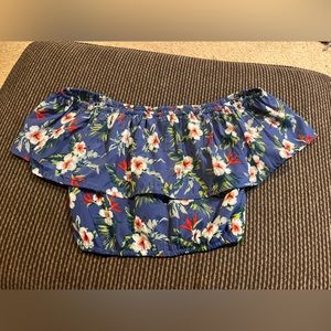 Hollister off the shoulder cropped shirt